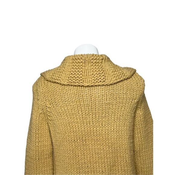 Express handknit camel wool blend chunky cardigan size M - Picture 7 of 8
